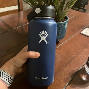 32 ounce hydro flask X coffee bean collector’s piece